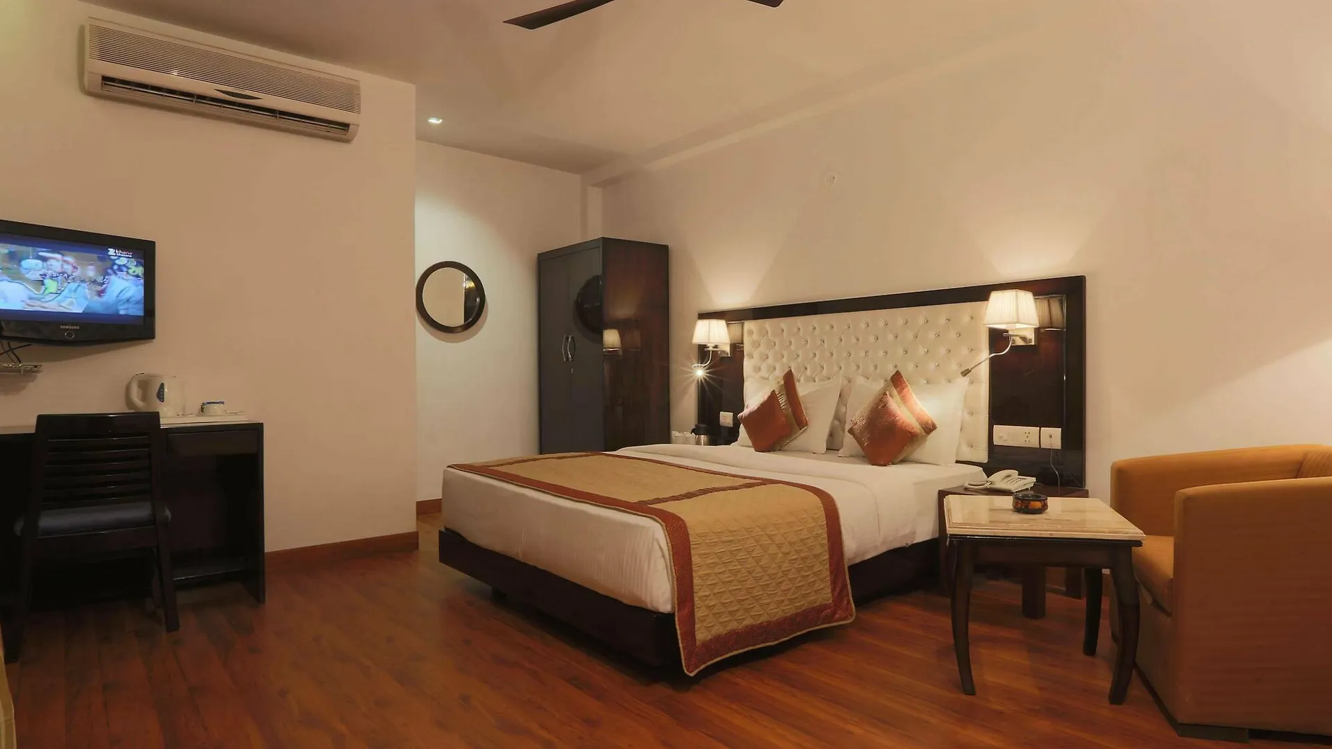 Hotel Waves, Delhi Airport Delhi (National Capital Territory of India)